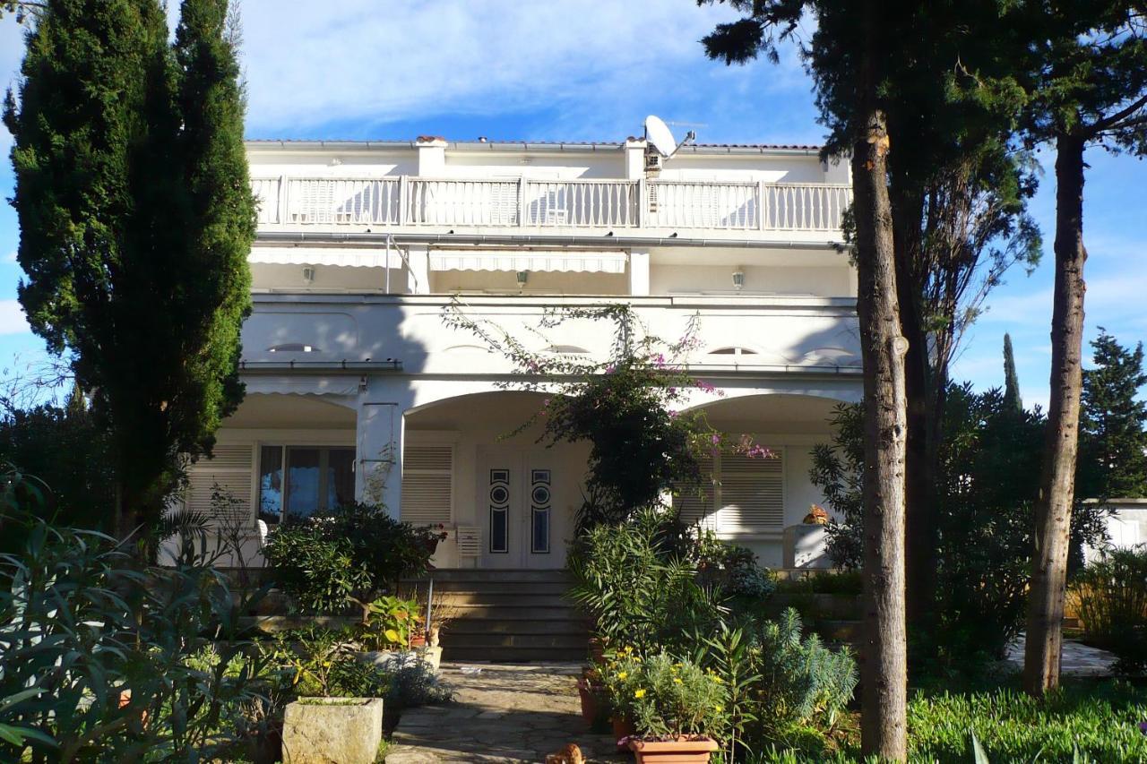 Apartments By The Sea Novalja, Pag - 4052 Exterior photo