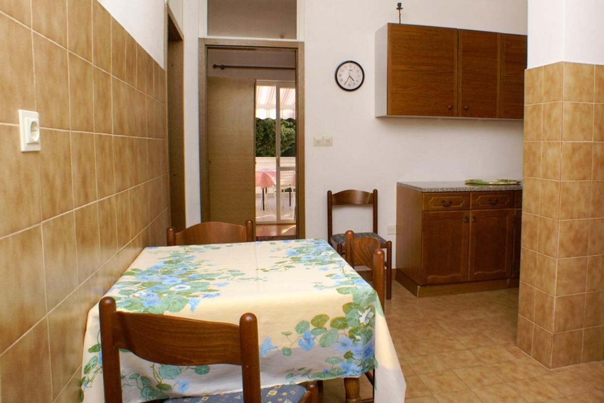 Apartments By The Sea Novalja, Pag - 4052 Exterior photo